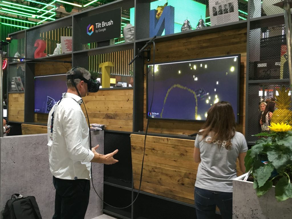 vr-und-ar-auf-der-dmexco-2016-foto-by-ironshark-min